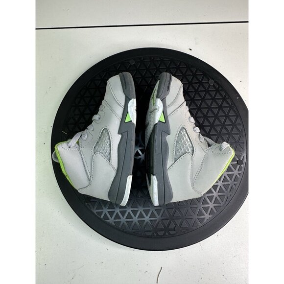 Air Jordan 5 Retro Shoes Sneakers Pre School Kids 8C Green Bean DQ3736-003 - Picture 6 of 10